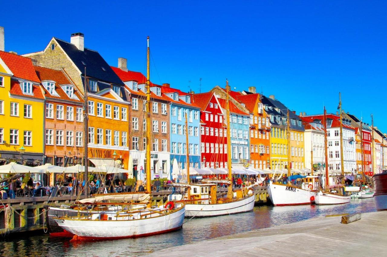 Central Copenhagen Apt With Balcony, Free Parking W Elevator Ngoại thất bức ảnh