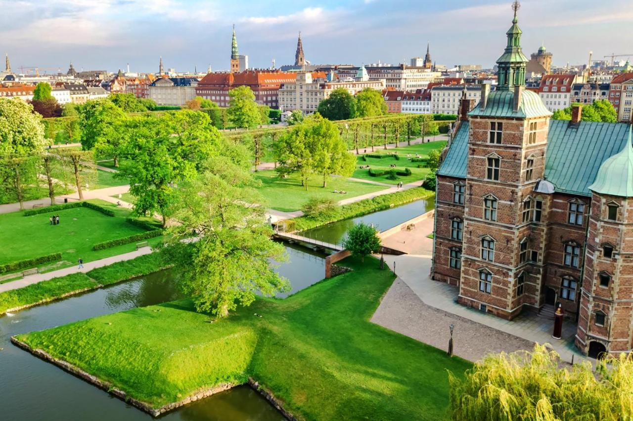 Central Copenhagen Apt With Balcony, Free Parking W Elevator Ngoại thất bức ảnh